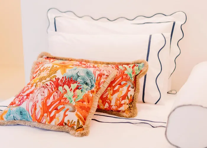 Chiara - Lavi Luxury Капри